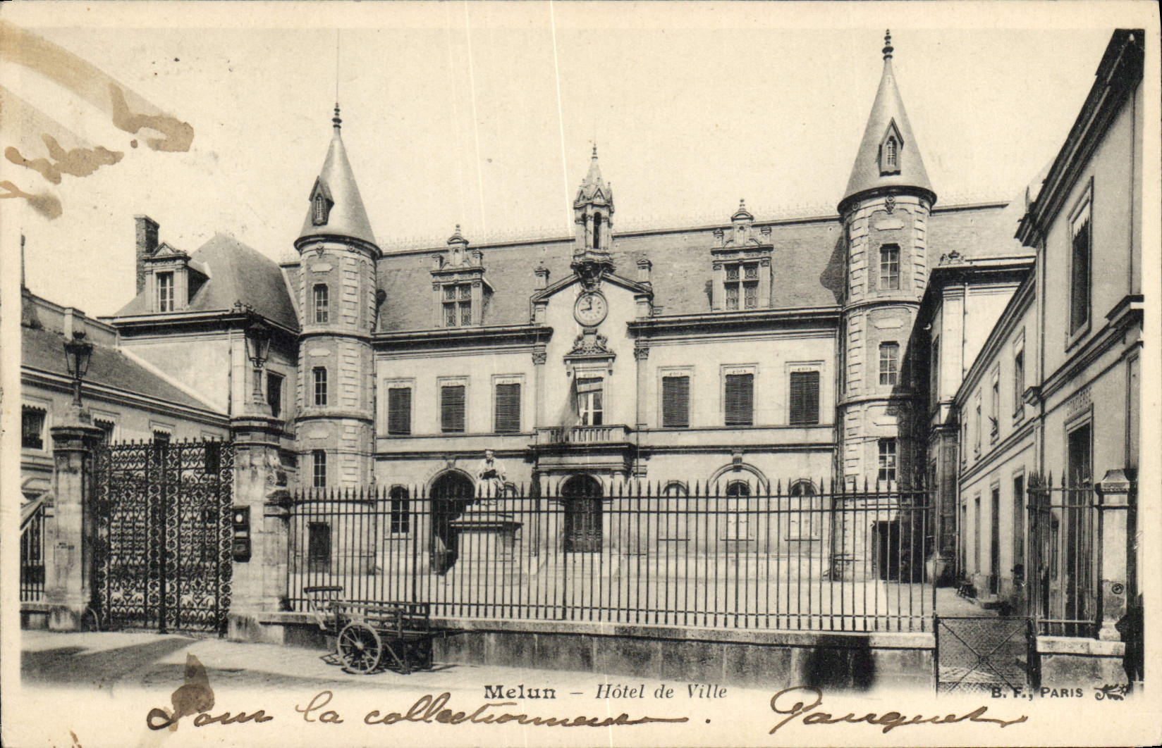 Melun — Hôtel de Ville — B.F. Paris