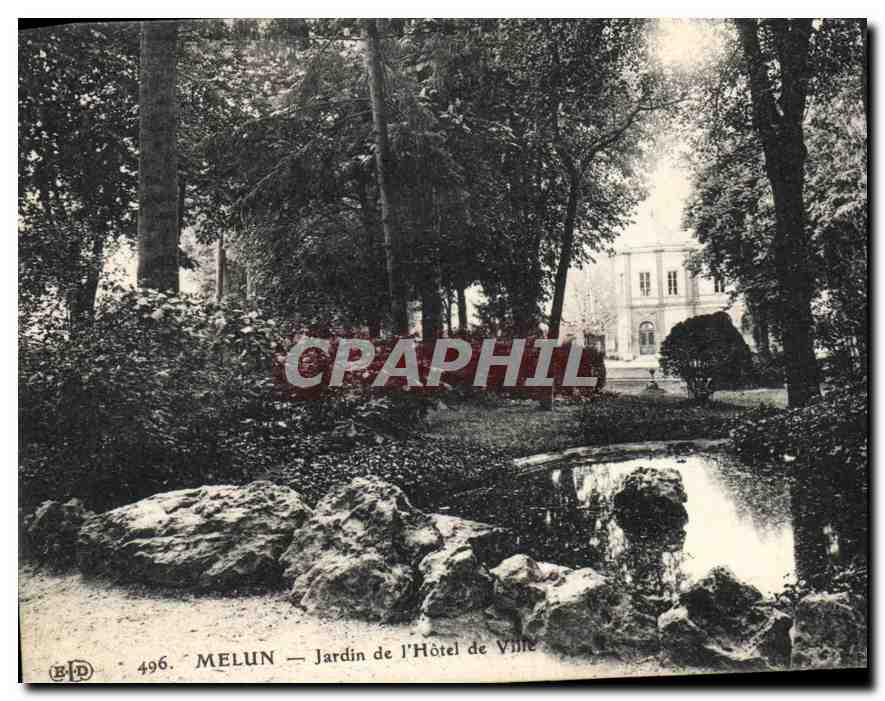 Melun — Jardin de l'Hôtel de Ville — BP 496