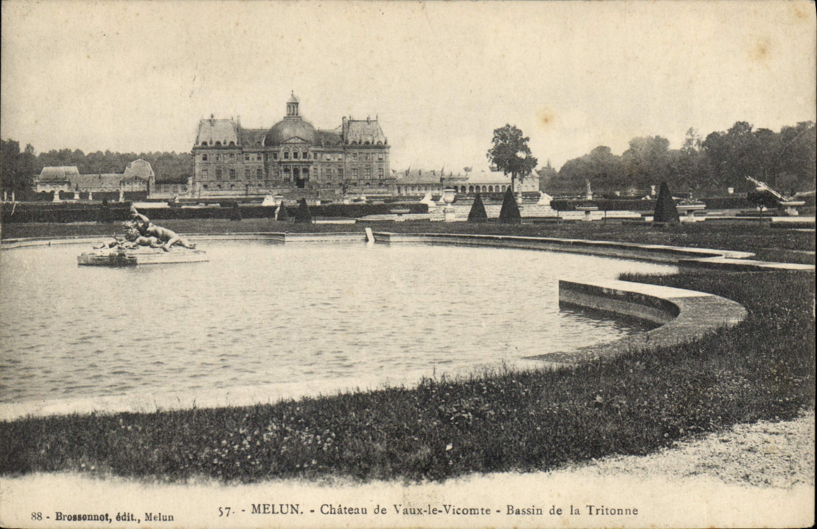 CPA Melun Chateau de Vaux Vicomte Bassin de la Tritonne
