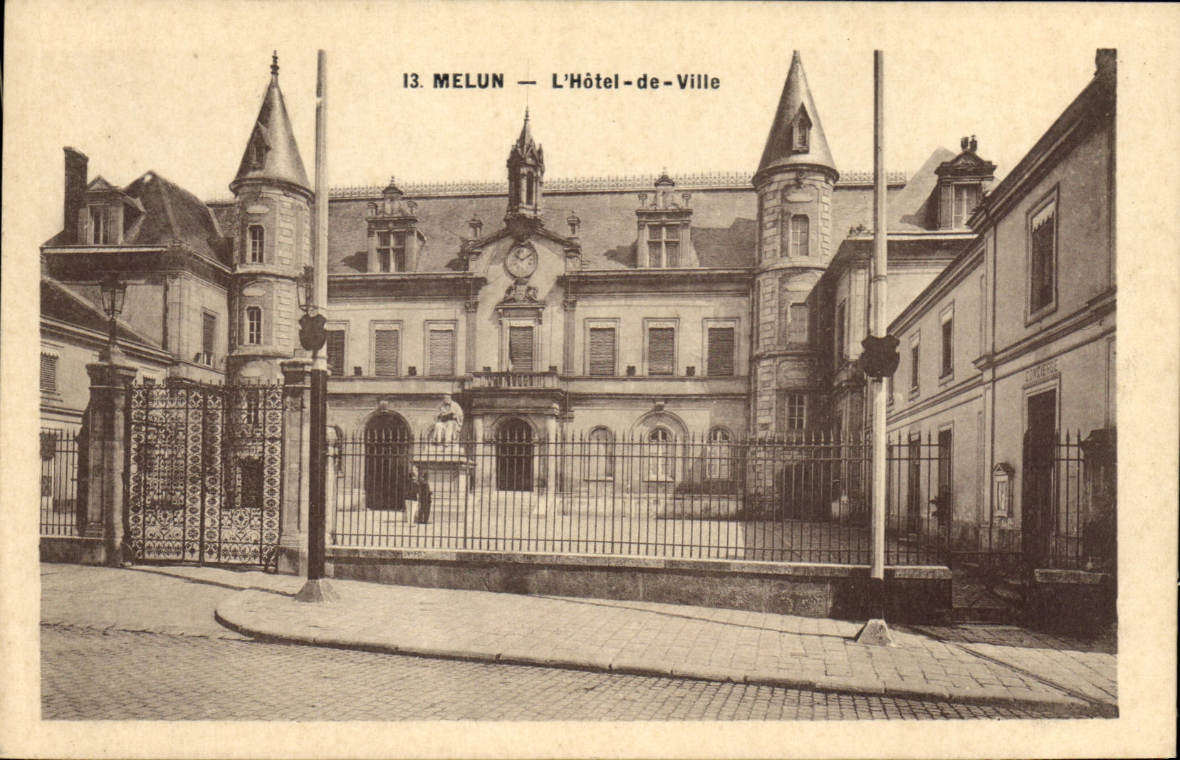 CPA Melun L'Hotel de Ville