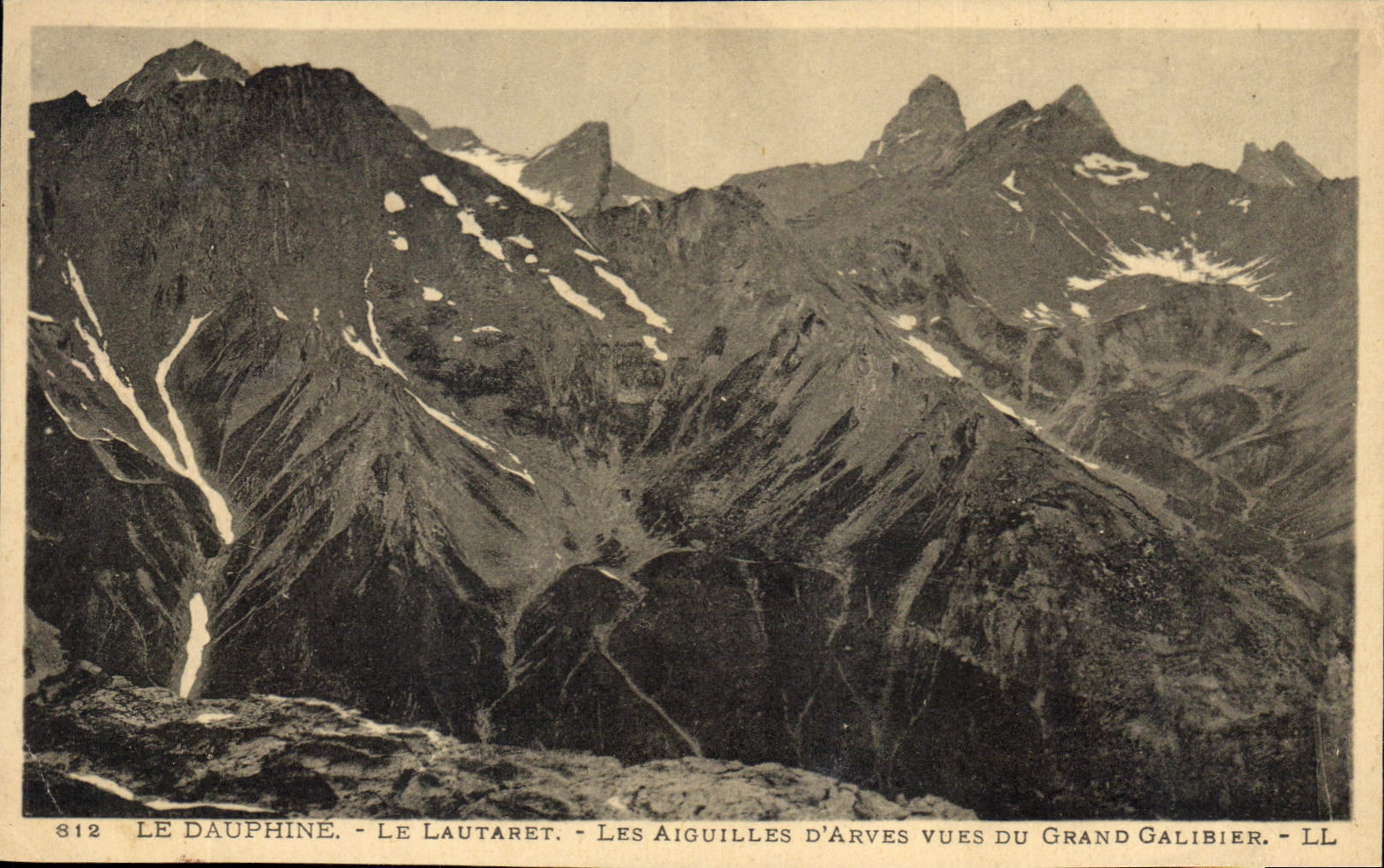 Les Aiguilles d'Arves vues du Grand Galibier — Le Dauphiné — Le Lautaret — LL