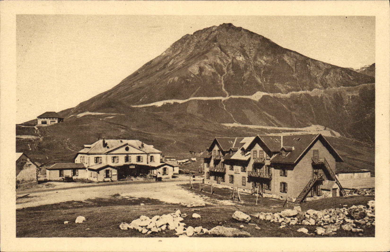 Col du Lautaret — Hôtel des Glaciers — Bonnabel Prop.