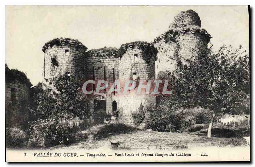 Vallée du Guer — Tonguedec — Pont-Levis et Grand Donjon du Château — LL.