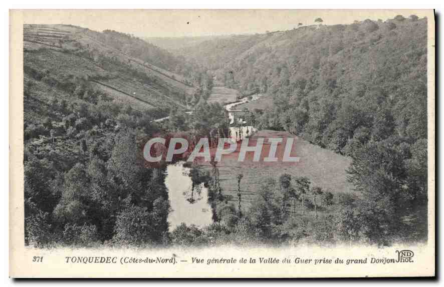 Tonquedec (Côtes-du-Nord) — Vue générale de la Vallée du Guer prise du grand Donjon — n° 371