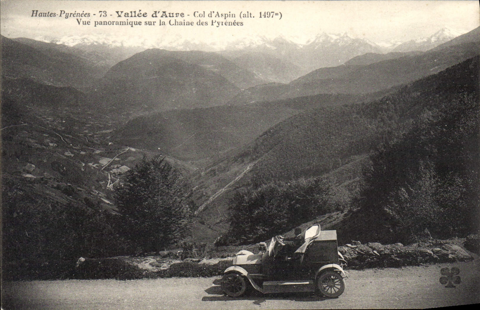 Hautes-Pyrénées - Vallée d'Aure - Col d'Aspin (alt. 1497m) — Vue panoramique sur la Chaîne des Pyrénées — éditeur inconnu, n° de série non visible