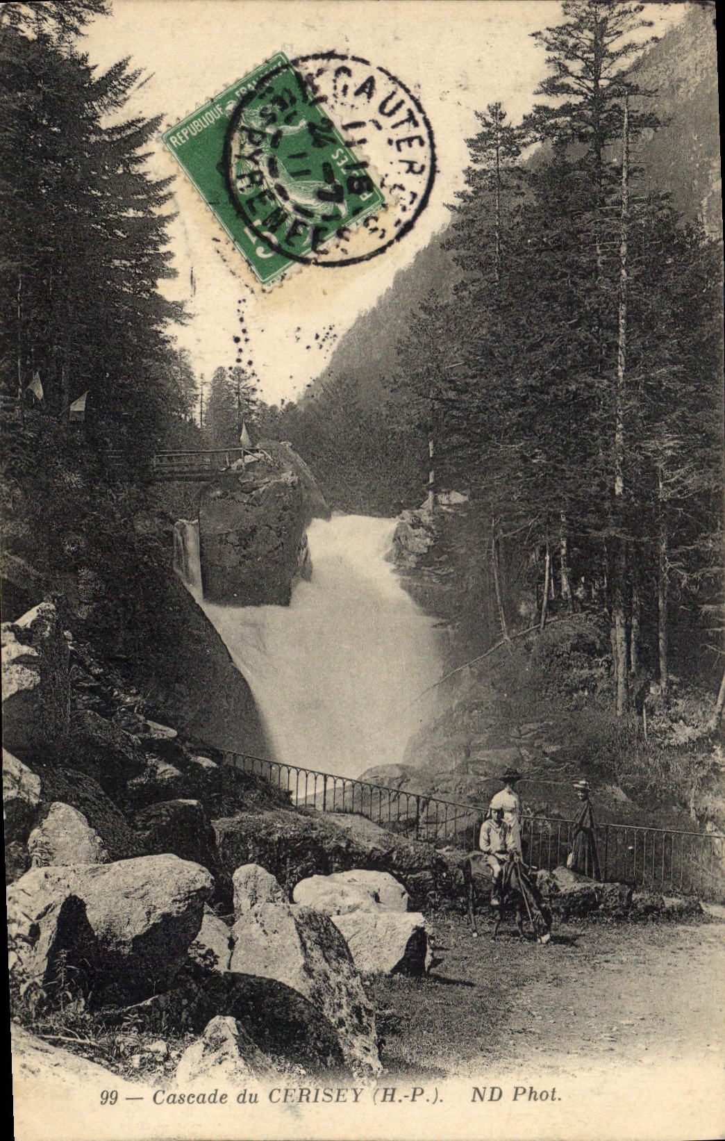 Cascade du CERISEY — vue panoramique — ND Phot. (H.P.)