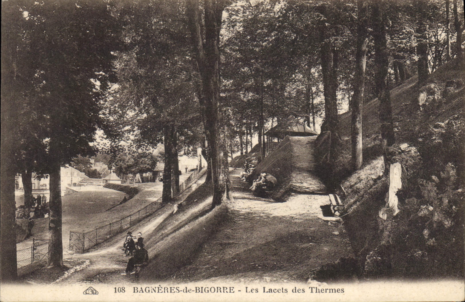 Bagnères-de-Bigorre - Les Lacets des Thermes — éditeur : 3e Ailecienne des Arts Philatécniques, Strasbourg — n° de série 108