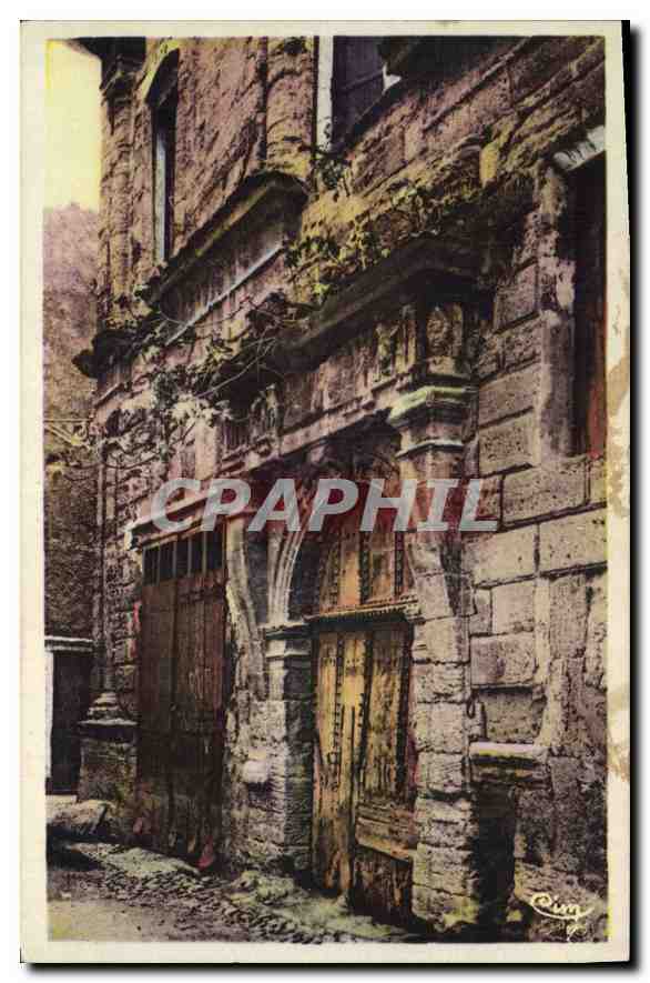 CPA Pertuis (Vaucluse) Porte du XIVe s de la Maison dite la Reine Jeanne