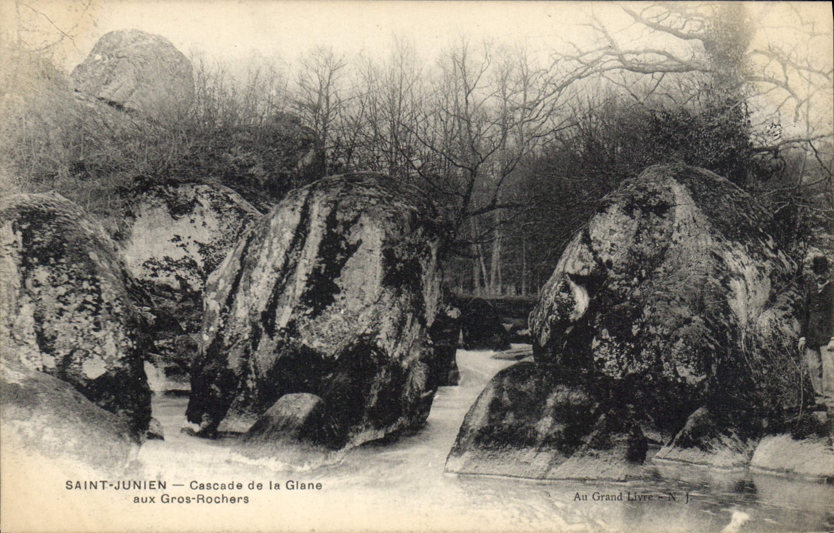 CPA St Junien Cascade de la Glane aux Gros Rochers