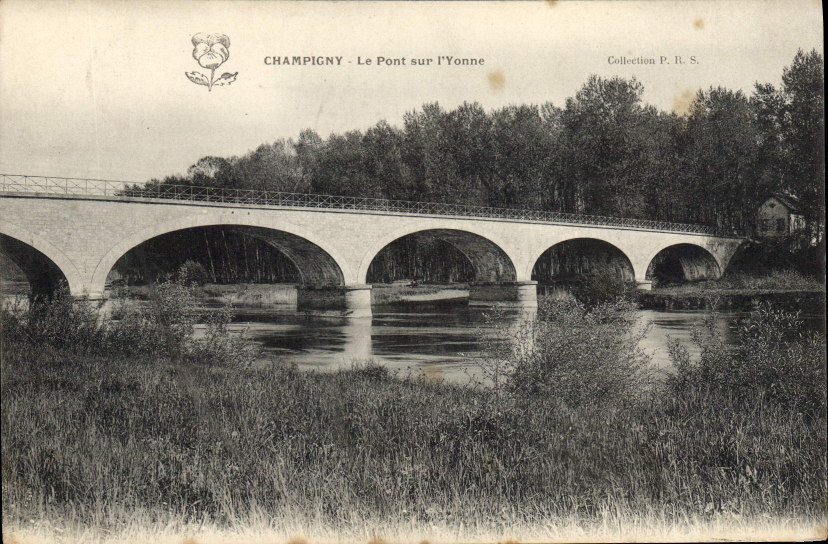 CPA Champigny Le Pont sur l'Yonne