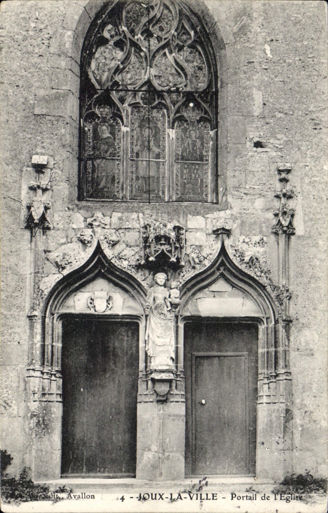Joux-la-Ville — Portail de l'Église — éditeur Avallon, n°4