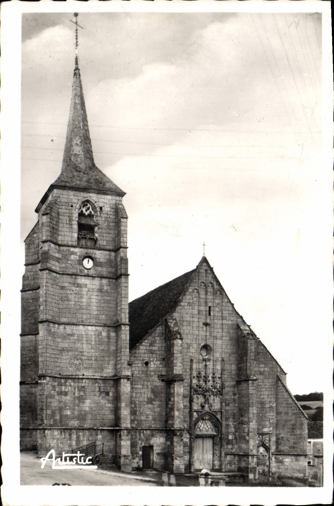 Kirche von Treigny — Umgebung von Saint-Sauveur-en-Puisaye (Yonne) — Artistic, Paris