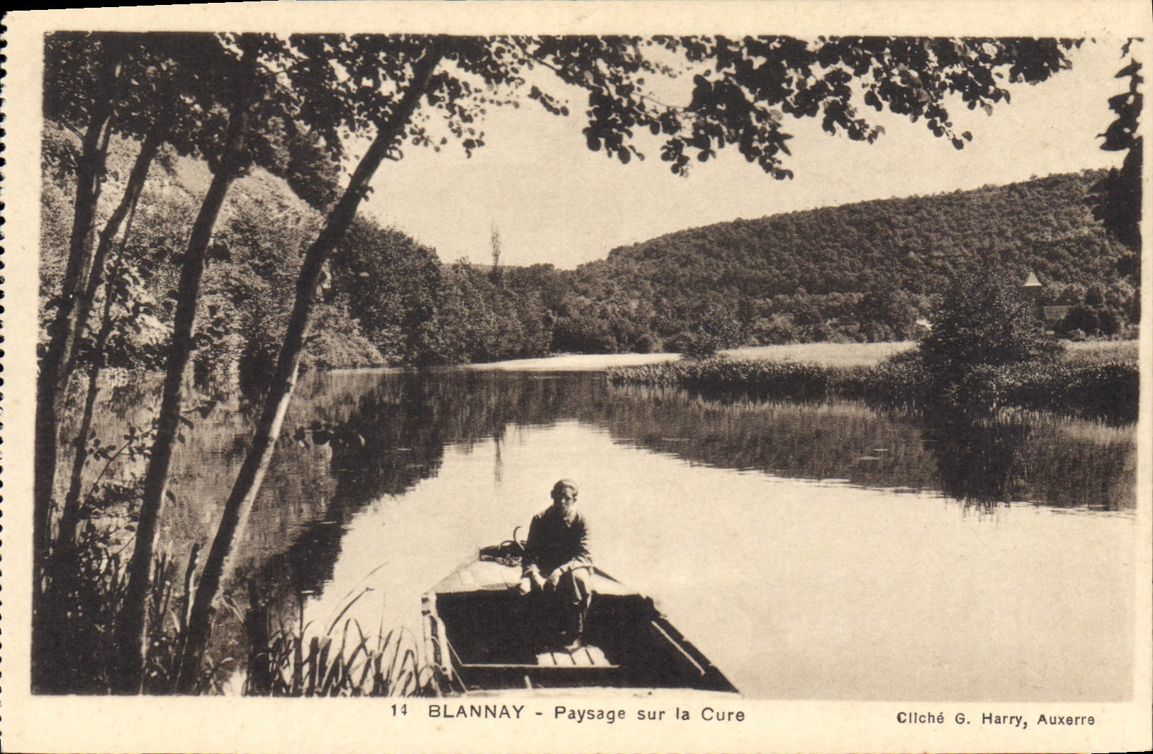 Blannay - Paysage sur la Cure — Cliché G. Harry, Auxerre, n°14