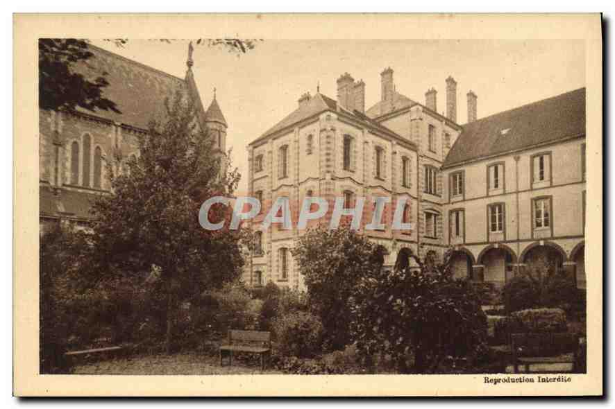 CPA Monastere de Sainte Colombe les Sens Cote nord est 
