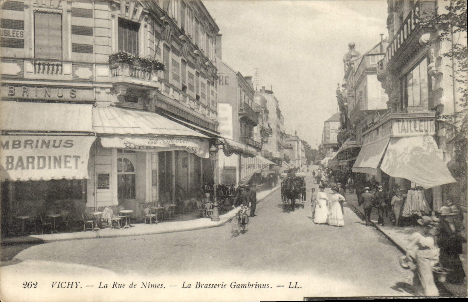 Vichy — Rue de Nîmes — Brasserie Gambrinus — LL. — Nr. 262