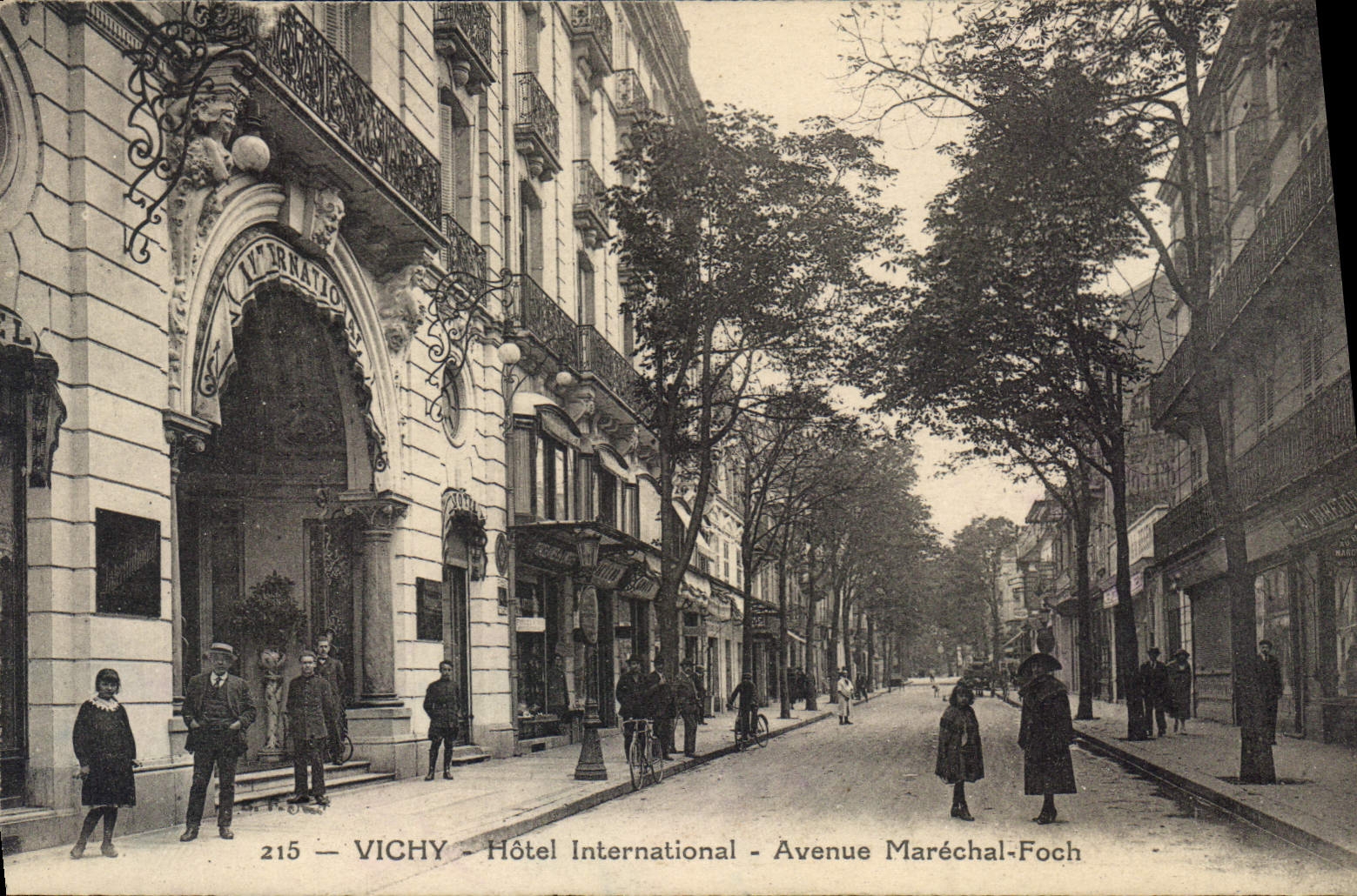 CPA Vichy Hotel International Avenue Marechal Foch 