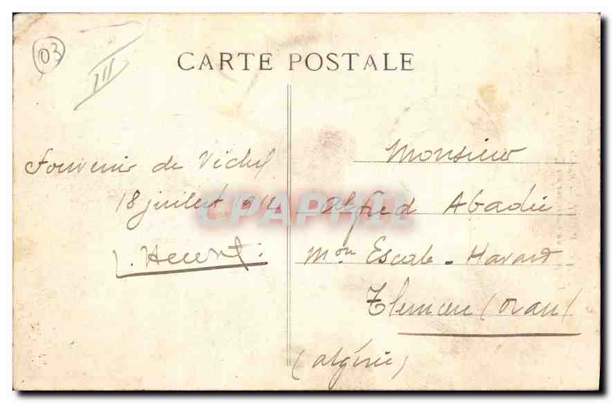 CPA Vichy Rue de Nimes Vue prise du Carrefour des Quatre Chemins — Reverso
