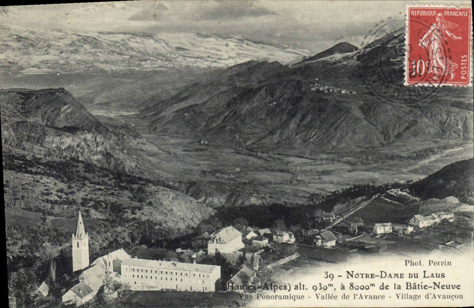 Notre-Dame du Laus — Vue panoramique — Hames-Alpes alt. 930m, à 8000m de la Bâtie-Neuve — Phot. Perrin