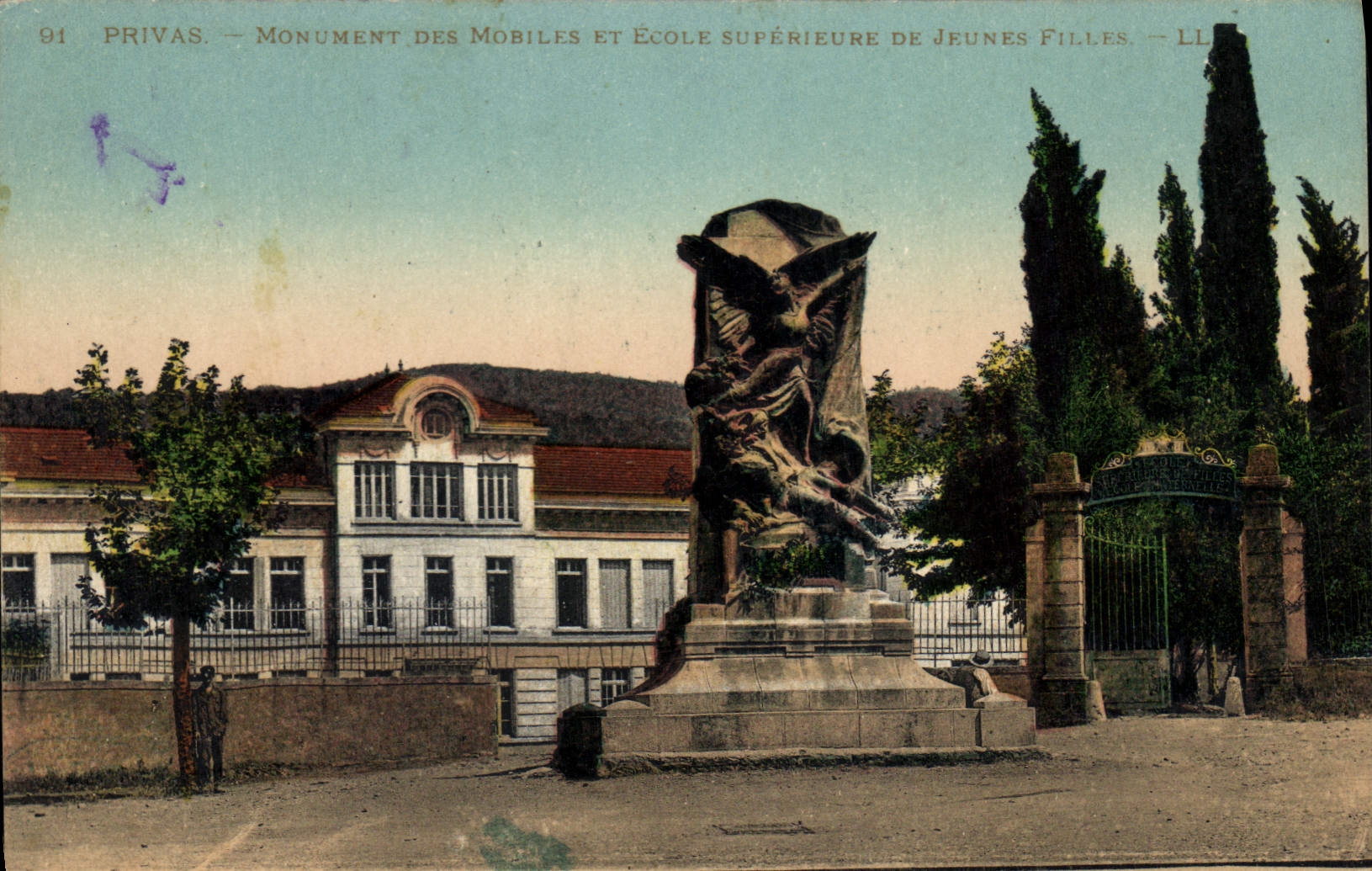CPA Privas Monument des Mobiles et Ecole Superieure de Jeunes Filles 