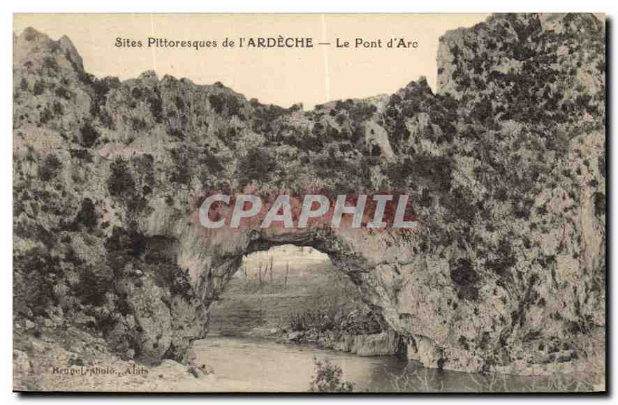 CPA Sites Pittoresque de l'Ardeche Le Pont d'Arc 