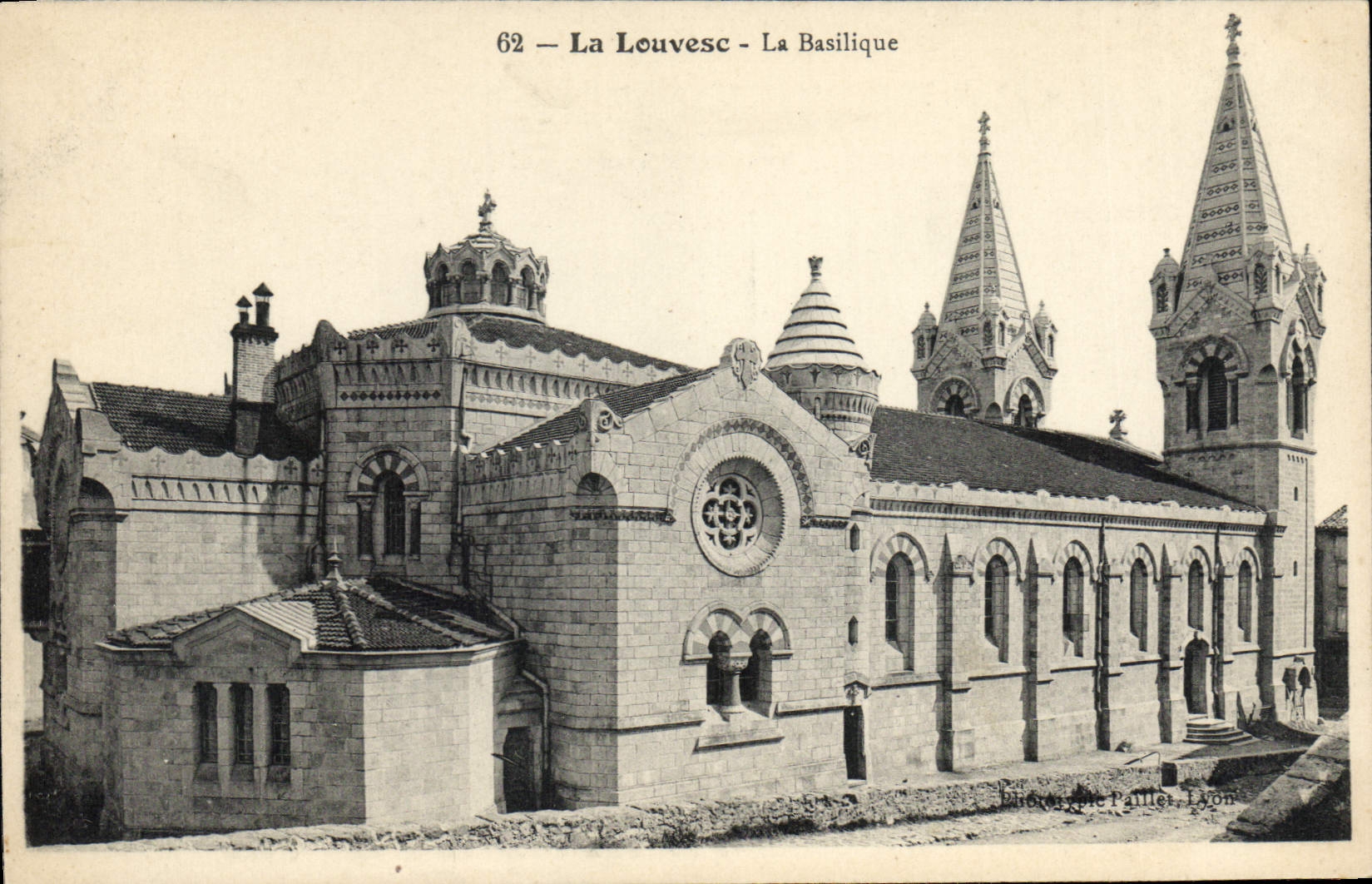 CPA La Louvesc La Basilique 