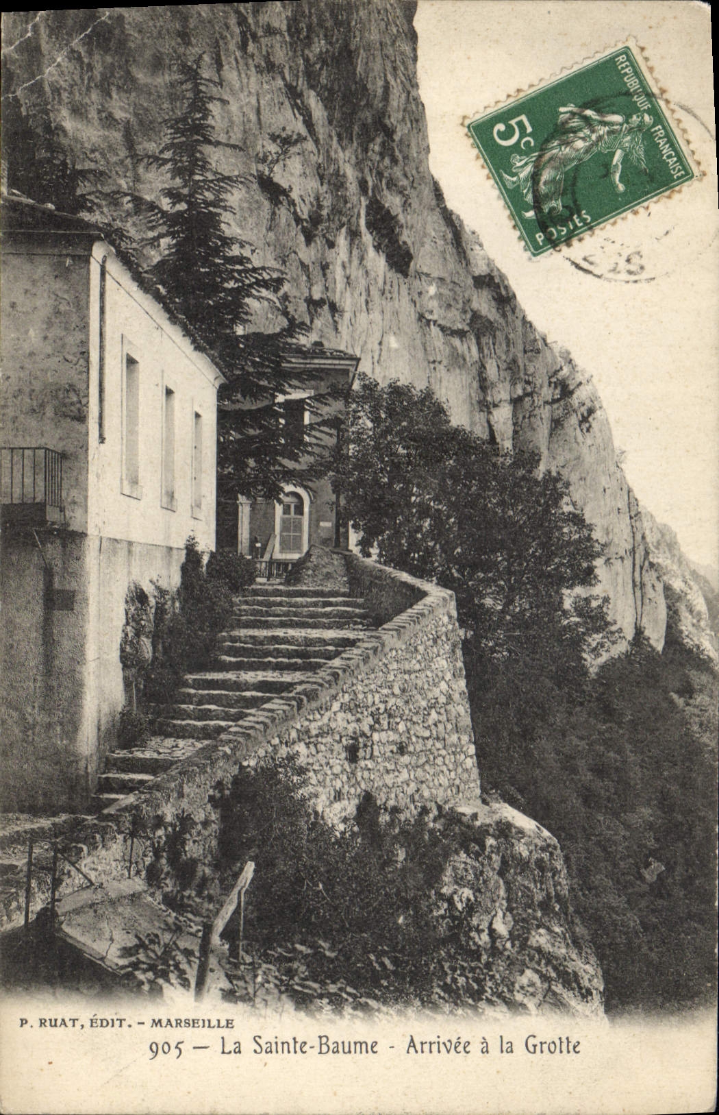 CPA La Sainte Baume Arrivee a la Grotte 