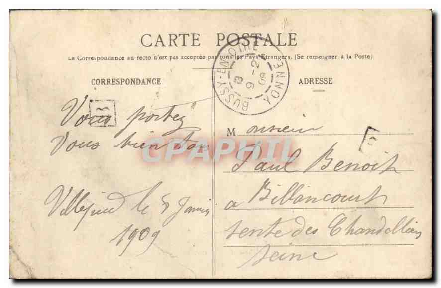 CPA Auxerre La Caserne Vauban Militaria — Verso