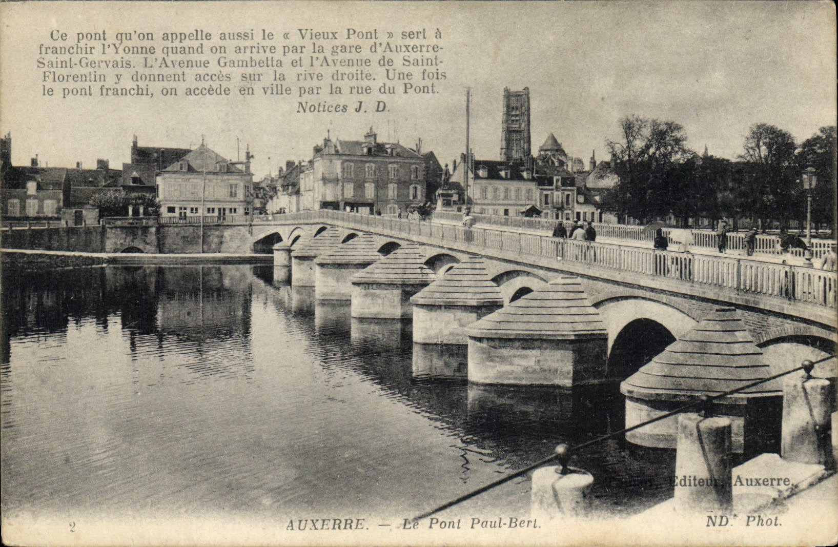 Auxerre — Le Pont Paul-Bert — Éditeur Auxerre, ND. Phot.