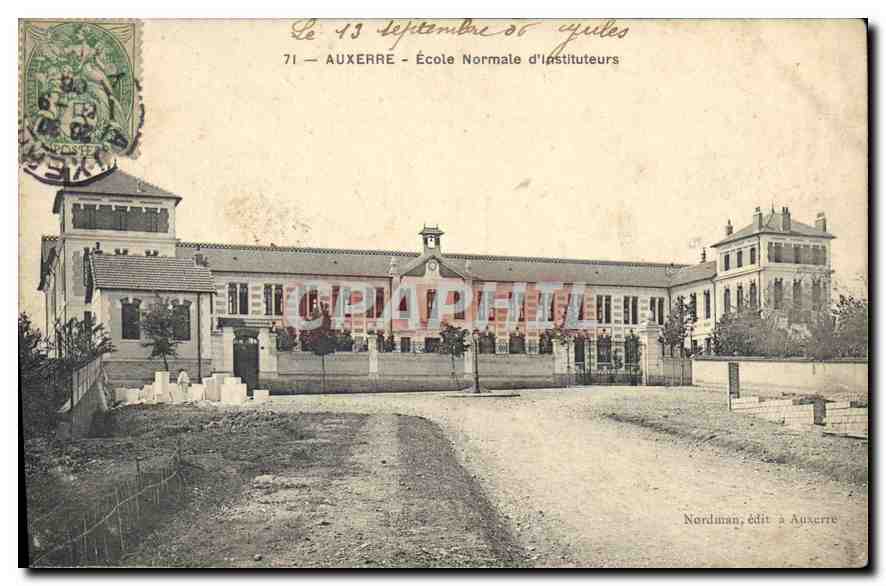 CPA Auxerre Ecole Normale d'Instituteurs 