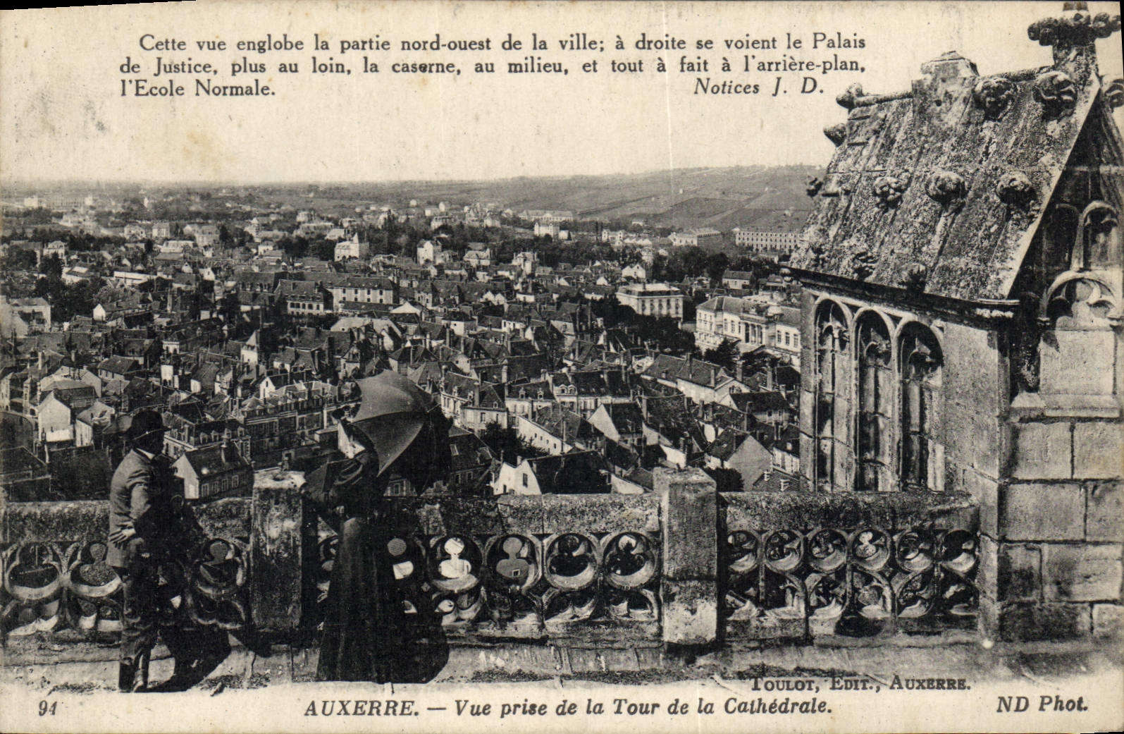 Auxerre — Vue prise de la Tour de la Cathédrale — Toulot, Édit. Auxerre