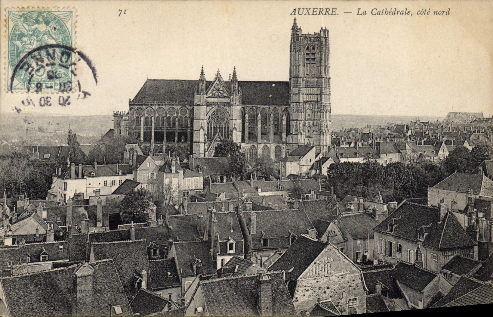 Auxerre — La Cathédrale, côté nord — Bonnere — 71