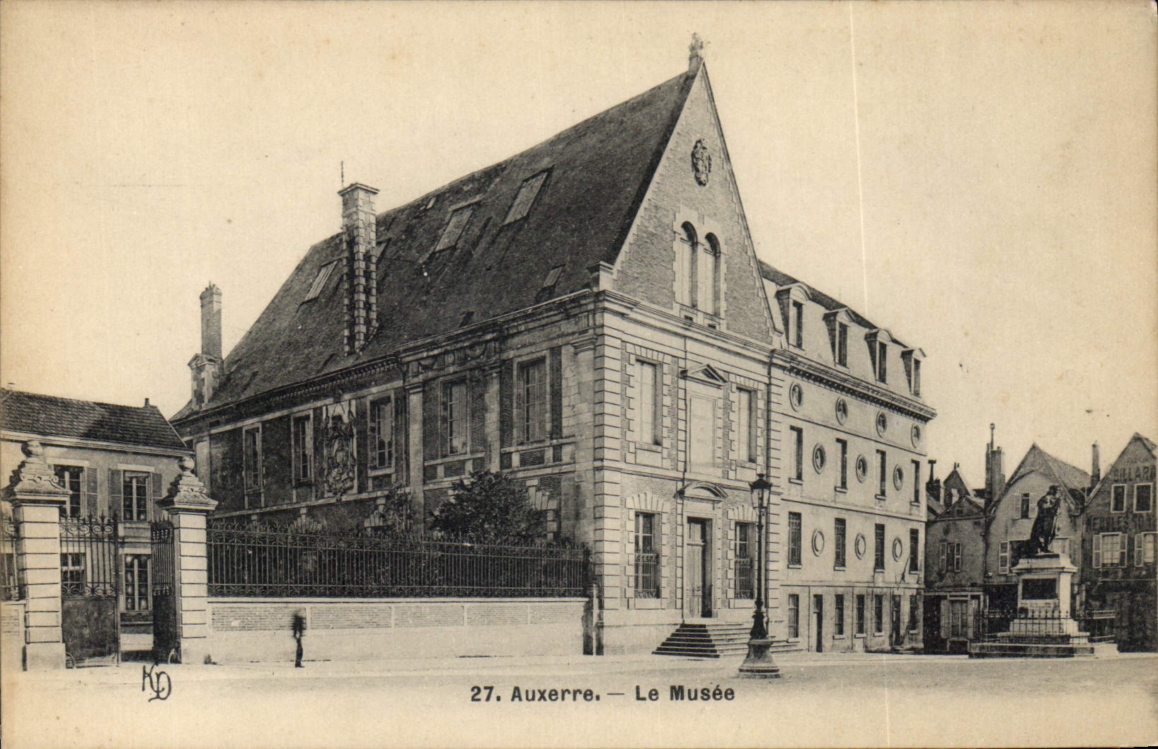 Auxerre — Le Musée — Éditeur Billard, n°27