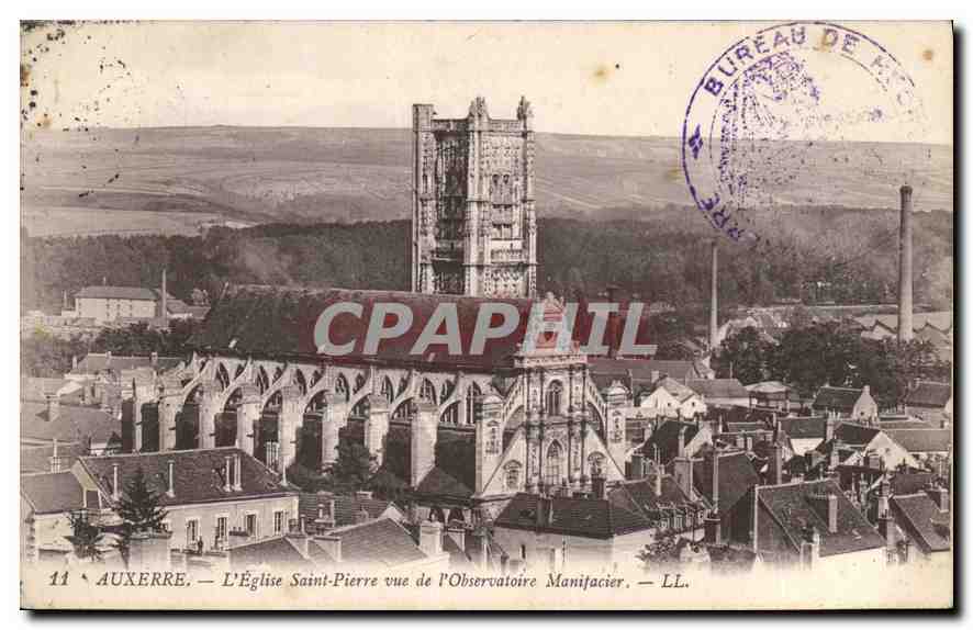 Auxerre — L'Église Saint-Pierre vue de l'Observatoire Manifacier — LL.