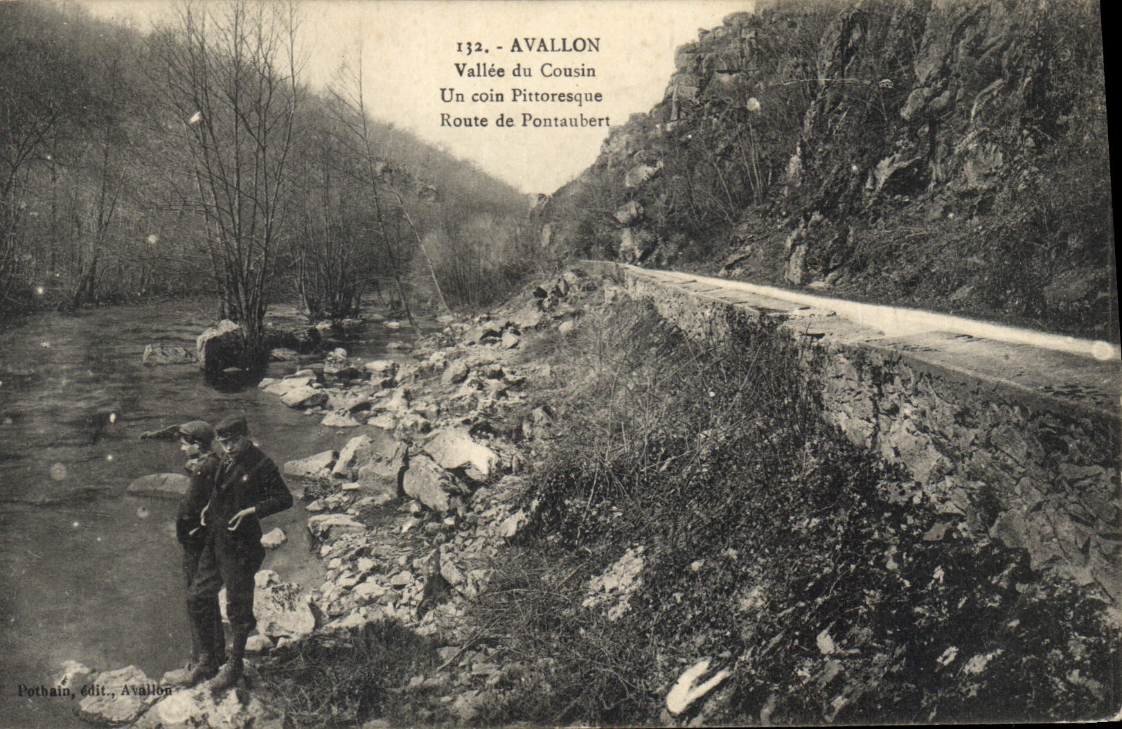 Avallon — Vallée du Cousin, un coin pittoresque — Pothain, Édit., Avallon, n°132