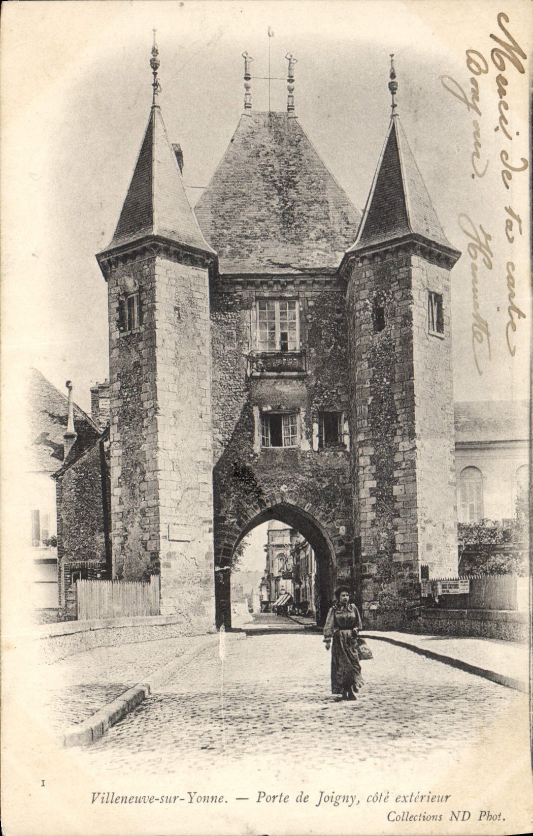 Villeneuve-sur-Yonne — Puerta de Joigny, lado exterior — Colección ND Phot.