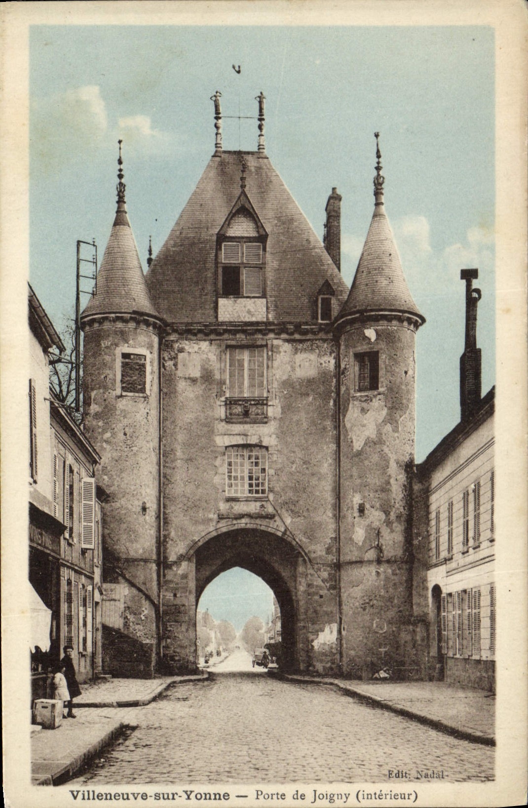 Villeneuve-sur-Yonne — Puerta de Joigny (interior) — Edit. Nadal