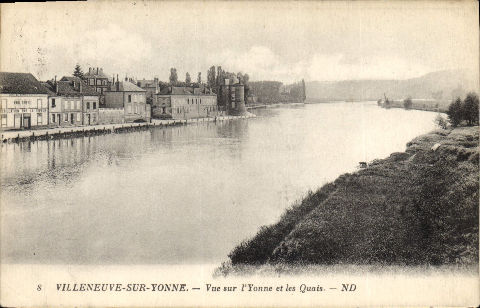 Villeneuve-sur-Yonne — Vue sur l'Yonne et les Quais — Paul Griffic, n°8
