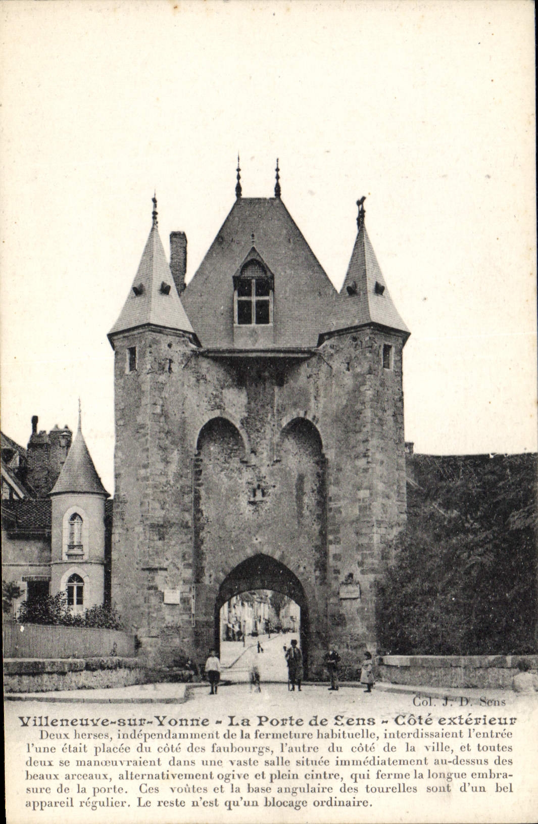 Villeneuve-sur-Yonne — La Porte de Sens — Côté extérieur — Col. J. D. Sens