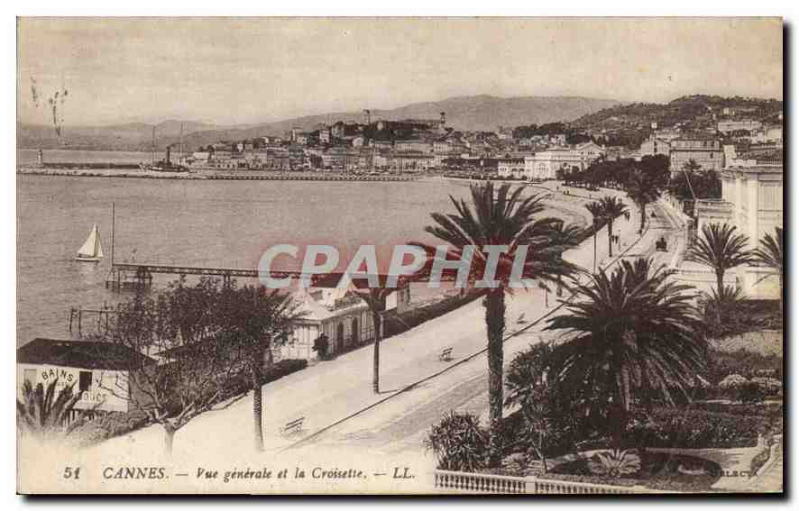 CPA Cannes Vue generale et la Croisette 
