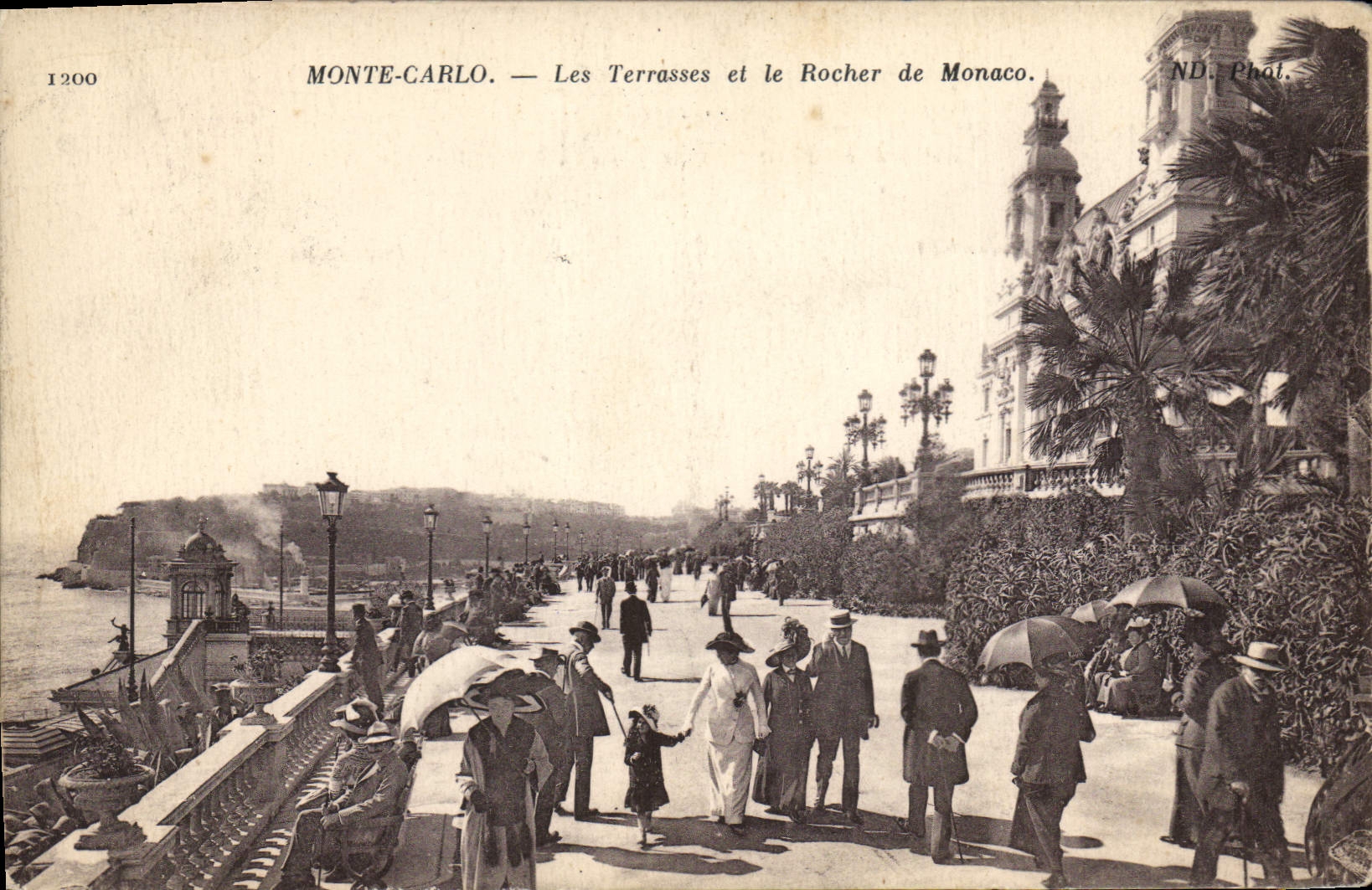 Monte-Carlo — Les Terrasses et le Rocher de Monaco — ND. Phot.