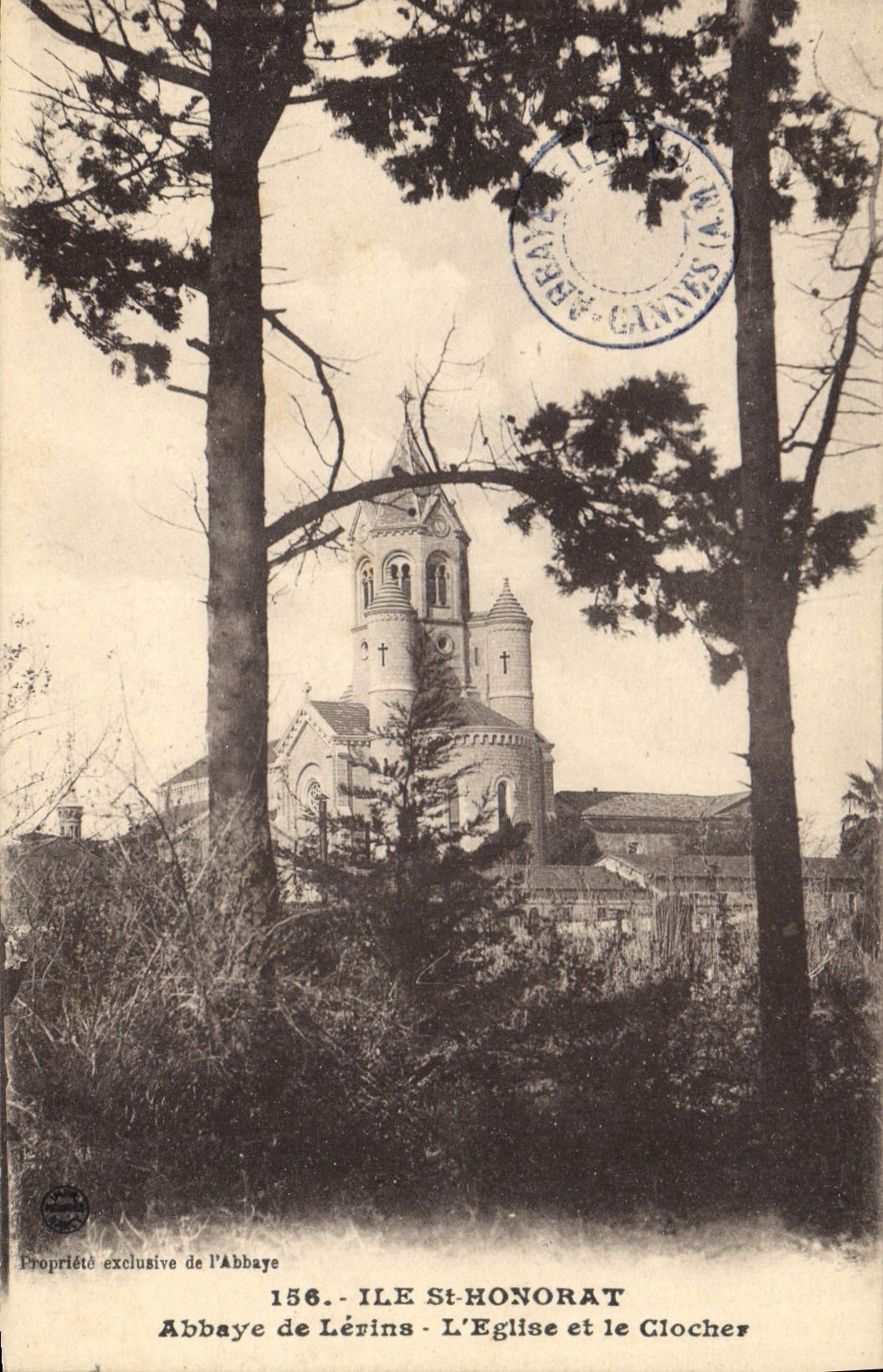 CPA Ile St Honorat Abbaye de Lerins L'Eglise et le Clocher 