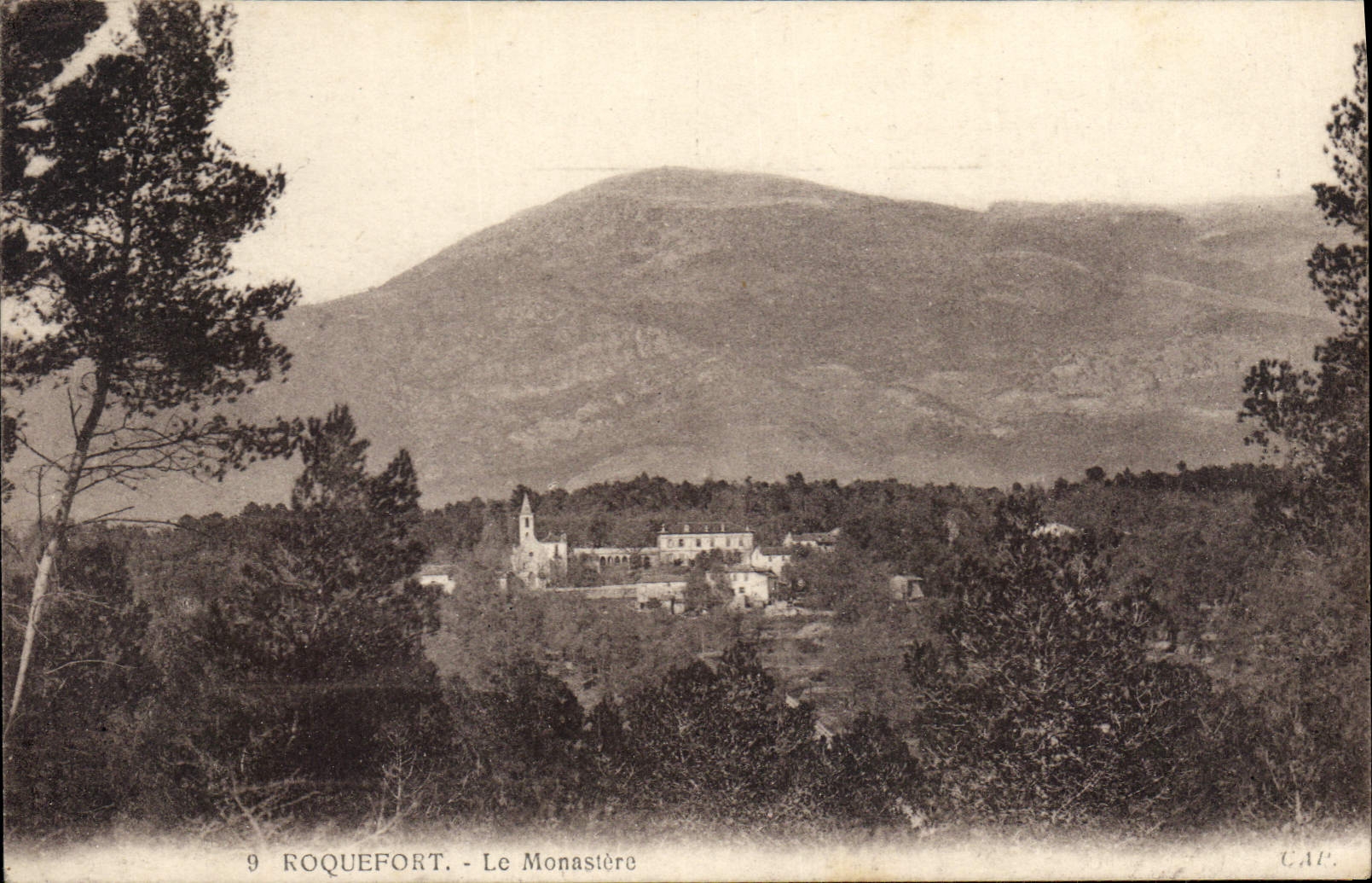 Roquefort - Das Kloster — CAP, n°9