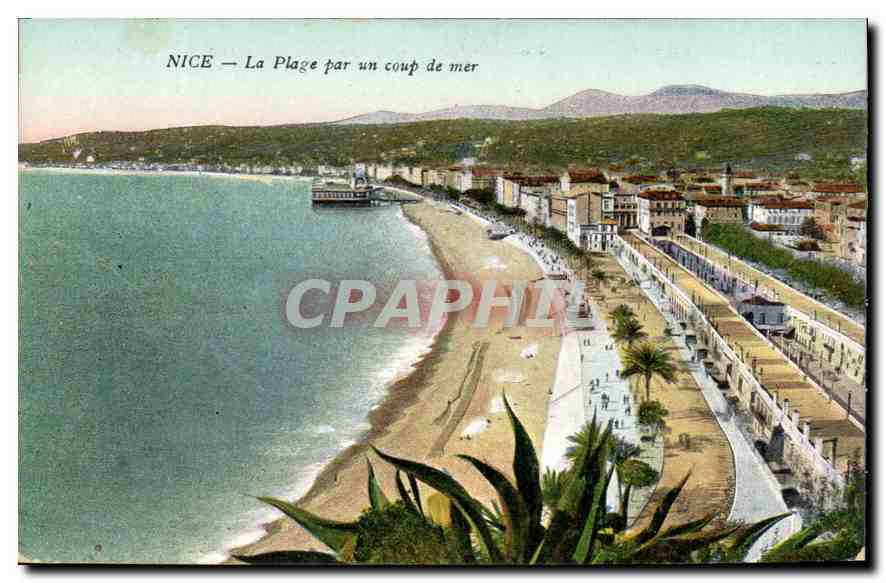 CPA Nice La Plage par un coup de mer 