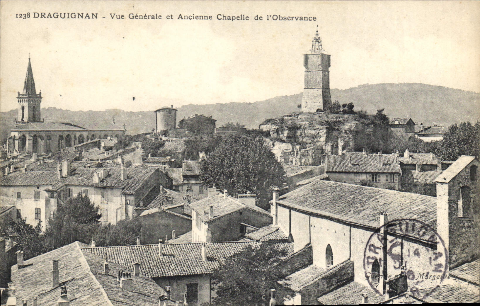CPA Draguignan Vue Generale et Ancienne Chapelle de l'Observance 
