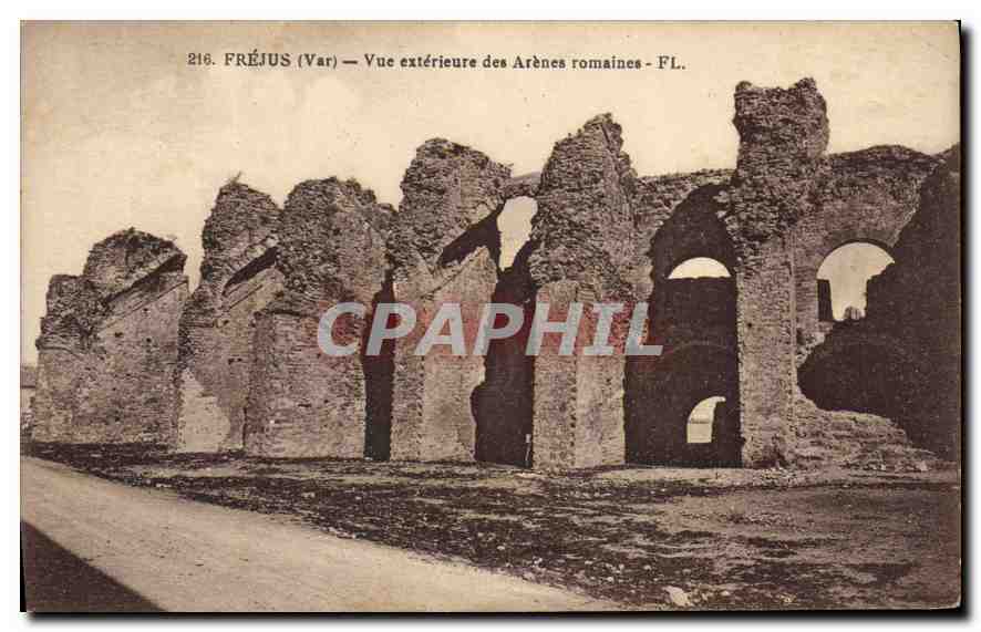 CPA Frejus Var Vue exterieure des Arenes romaines 
