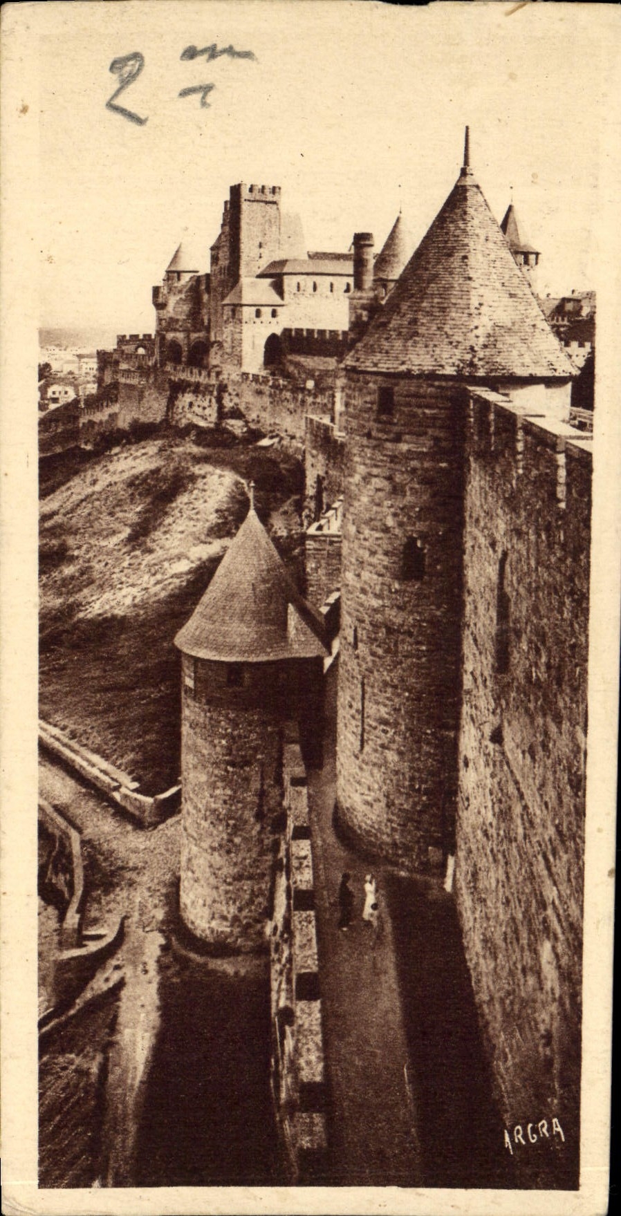 CPA Carcassonne Tour de l'Inquisition et Chateau Comtel 