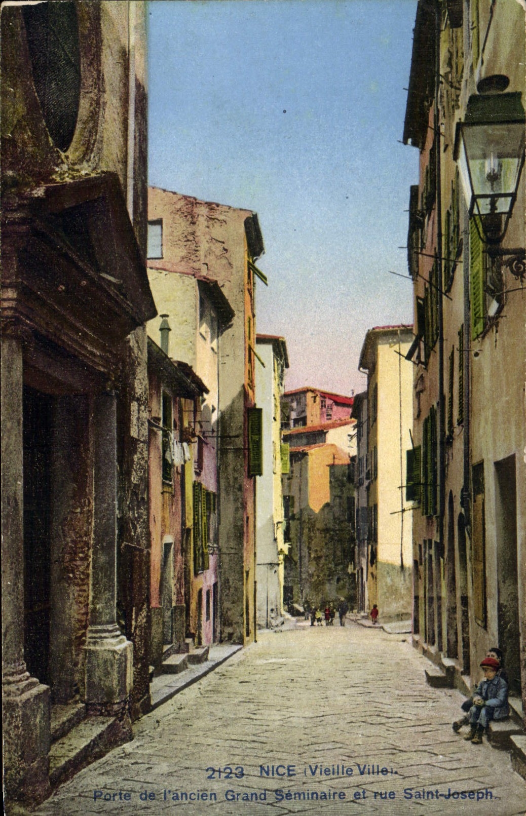 CPA Nice Vieille Ville Porte de l'ancien Grand Seminaitre et rue Saint Joseph 