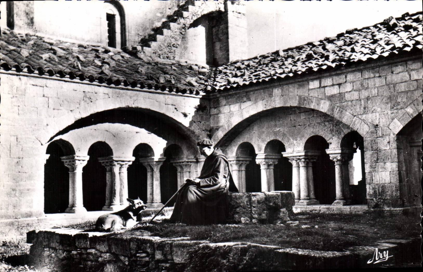 CPA Ganagobie BA Cloitre du XII siecle 