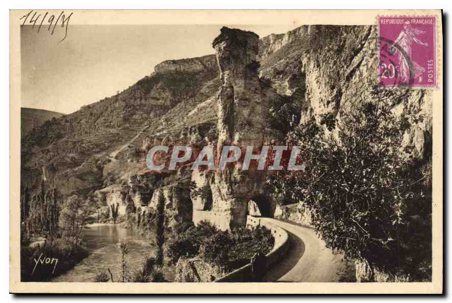 CPA Gorges du Tarn Pougnadoire Lozere La Tour Eiffel 