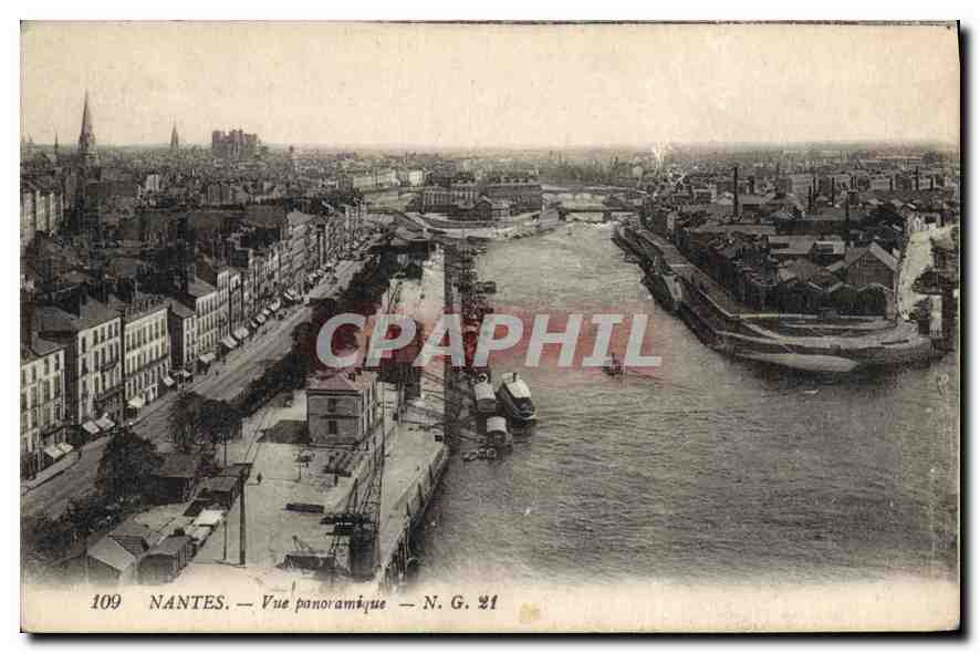 CPA Nantes Vue panoramique 
